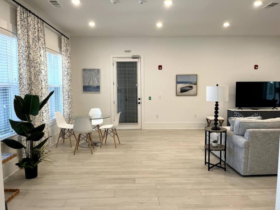 Tranquil Serenity - Exchange At Orange Park Jacksonville Exterior photo